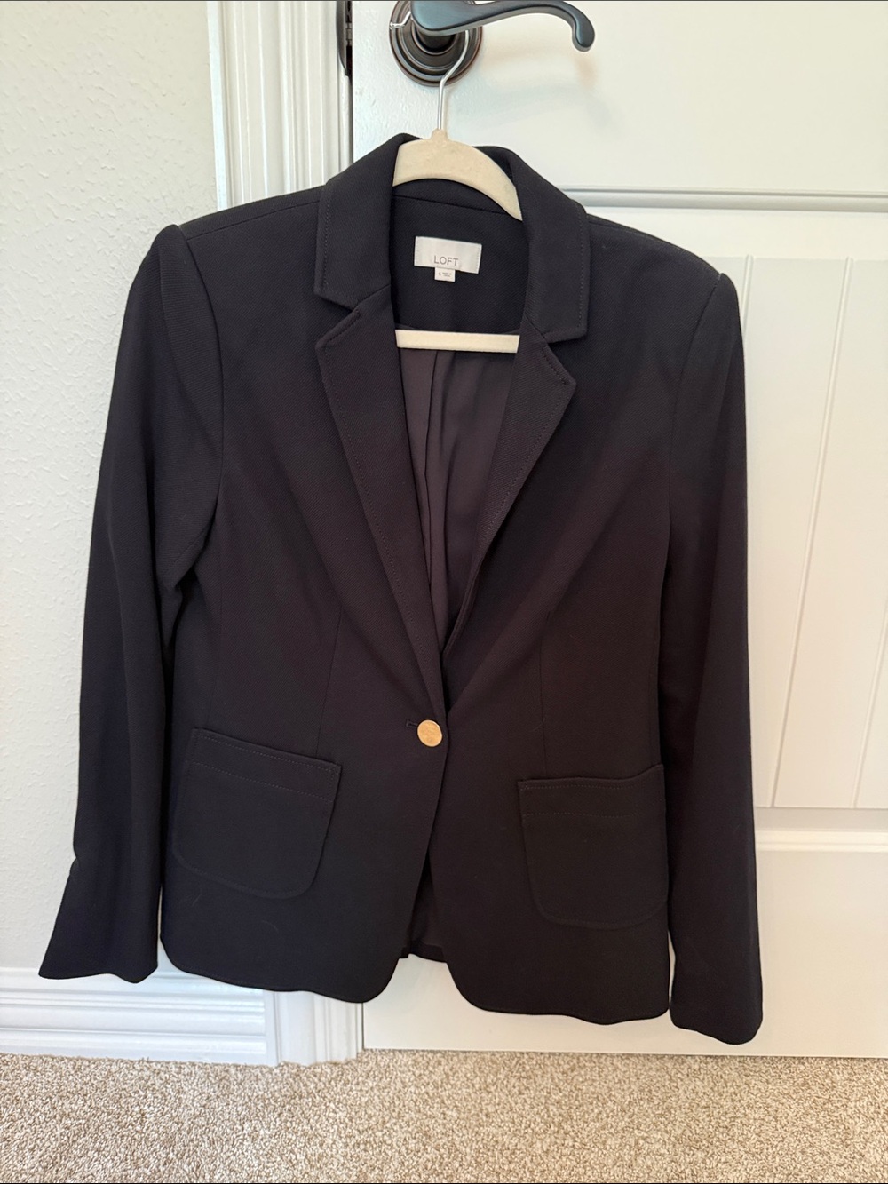 LOFT Women's Black Single-Button knit Blazer